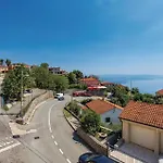 Beautiful In Bregi With Sauna Prázdninový dům *